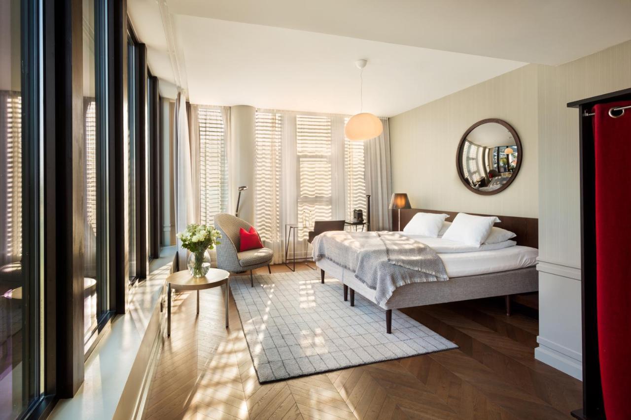Suite Angolare con Vista Città